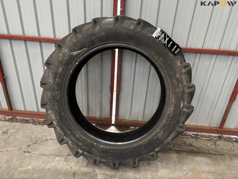 Tires 12.4/11-32 2