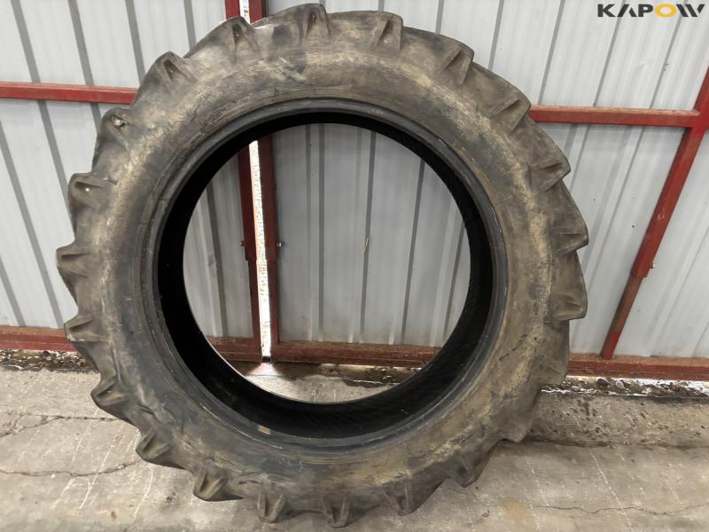 Tires 12.4/11-32 6