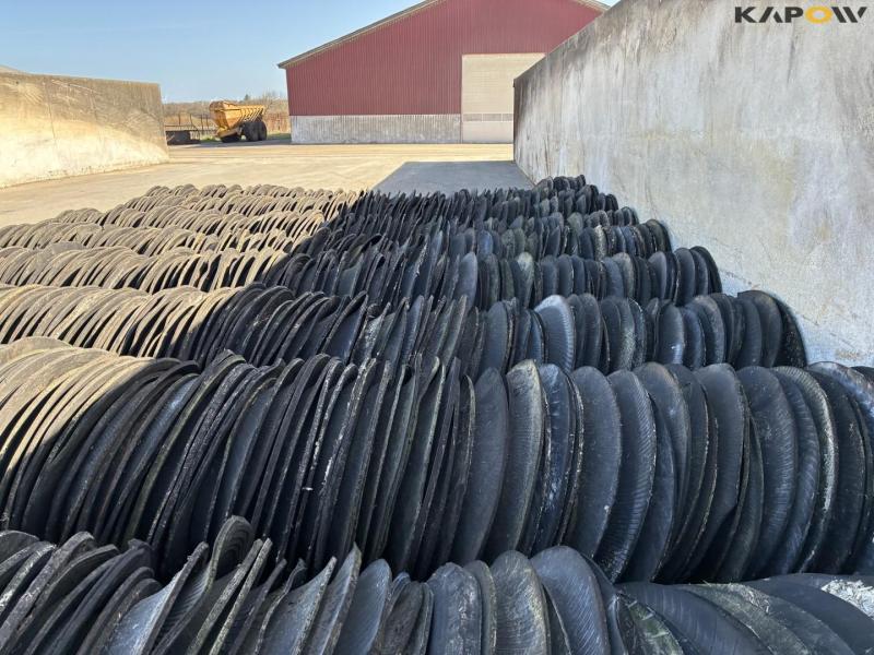 Cover sides for silo cover 6