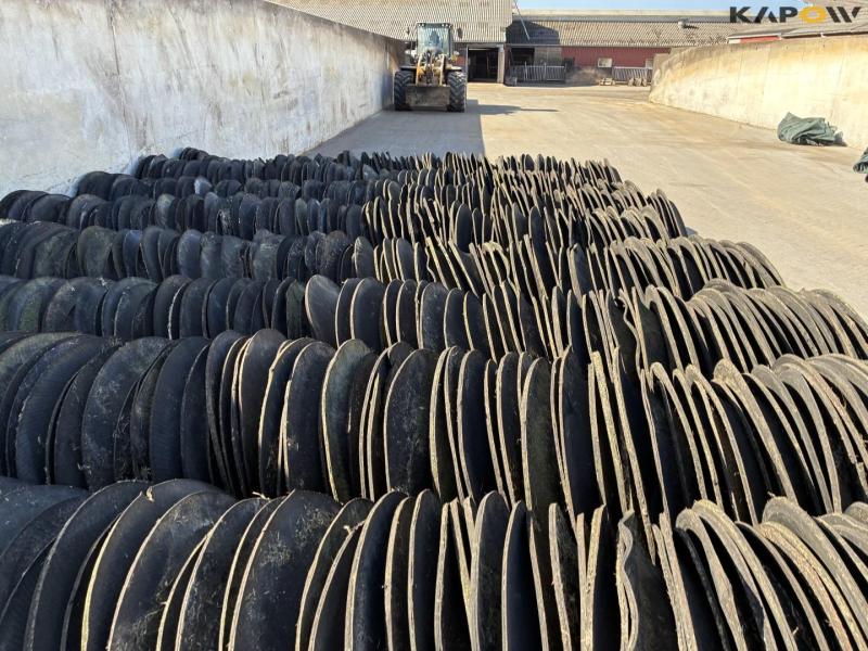 Cover sides for silo cover 10