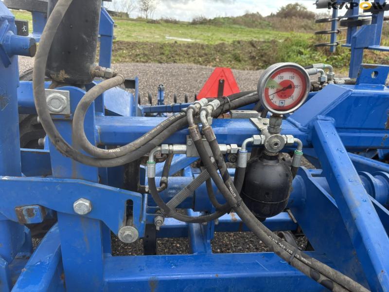 Dal-Bo Cultimaxx 800 seed bed harrow 8 meters 23