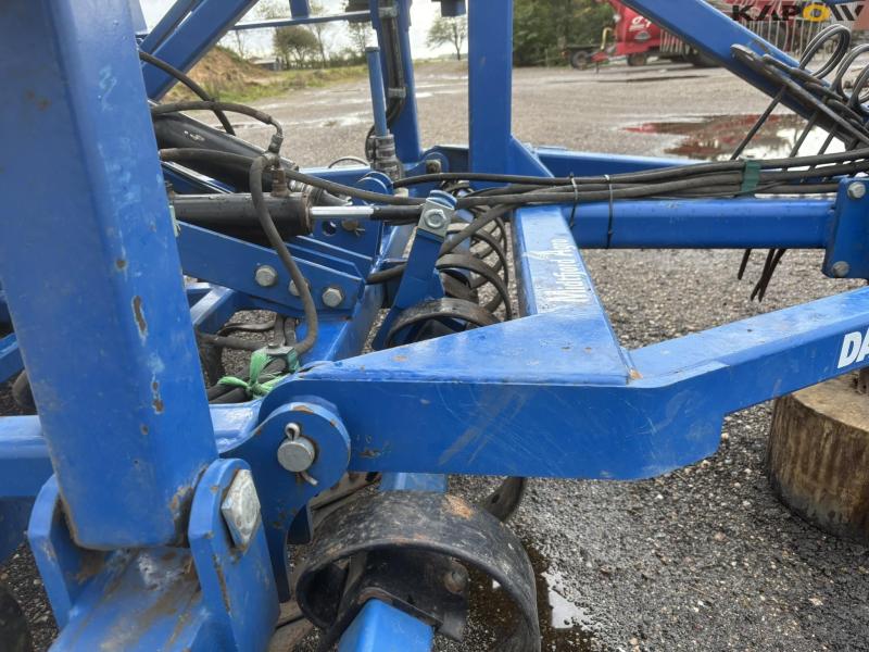 Dal-Bo Cultimaxx 800 seed bed harrow 8 meters 28