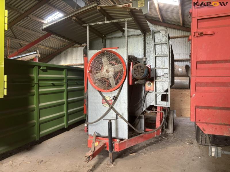 Dancorn Farm Fans mobile grain dryer 1