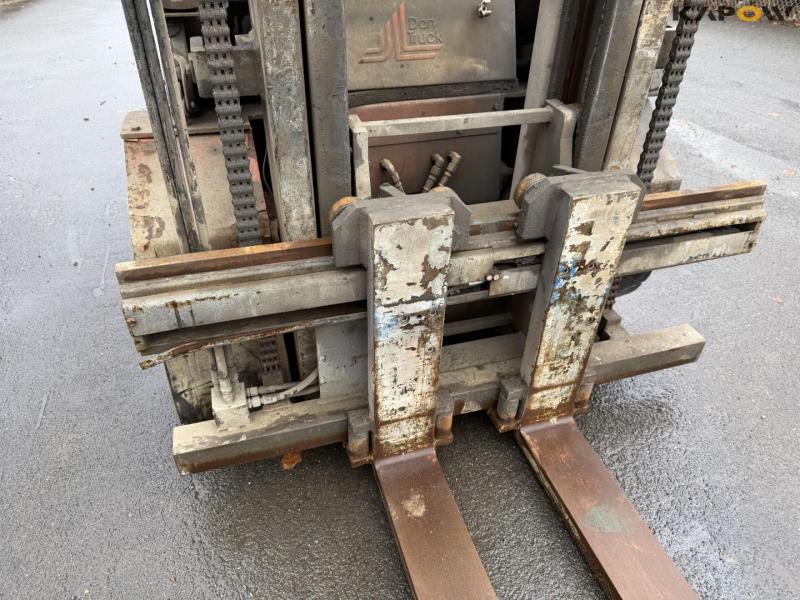 Dantruck 8450 forklift 12