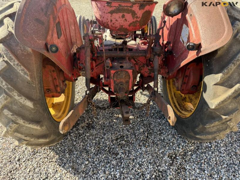 David Brown 880 tractor 29