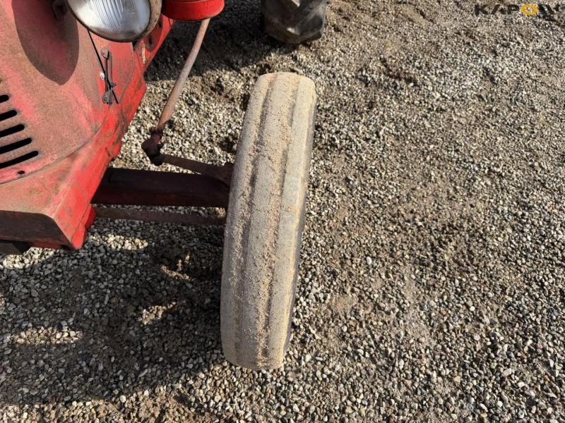 David Brown tractor 52