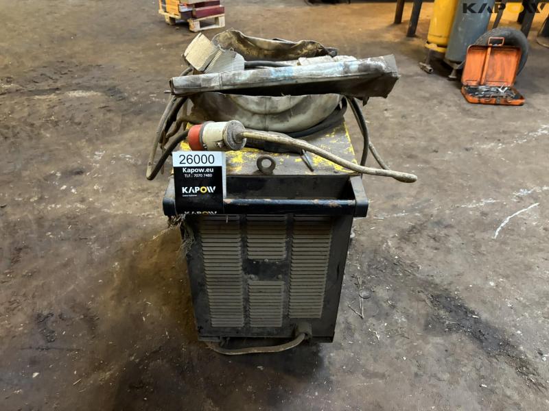 Deca Primus 260E welder 2