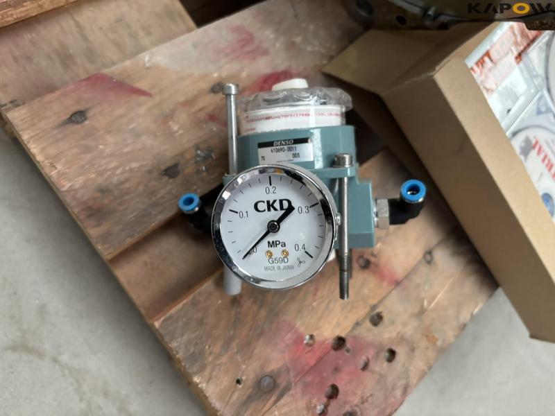 Denso HM-40853M robot arm 14