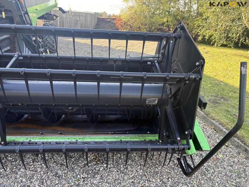 Deutz Fahr C9306 TS combine harvester 15