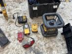 Dewalt DCE074R rotary laser with equipment 6