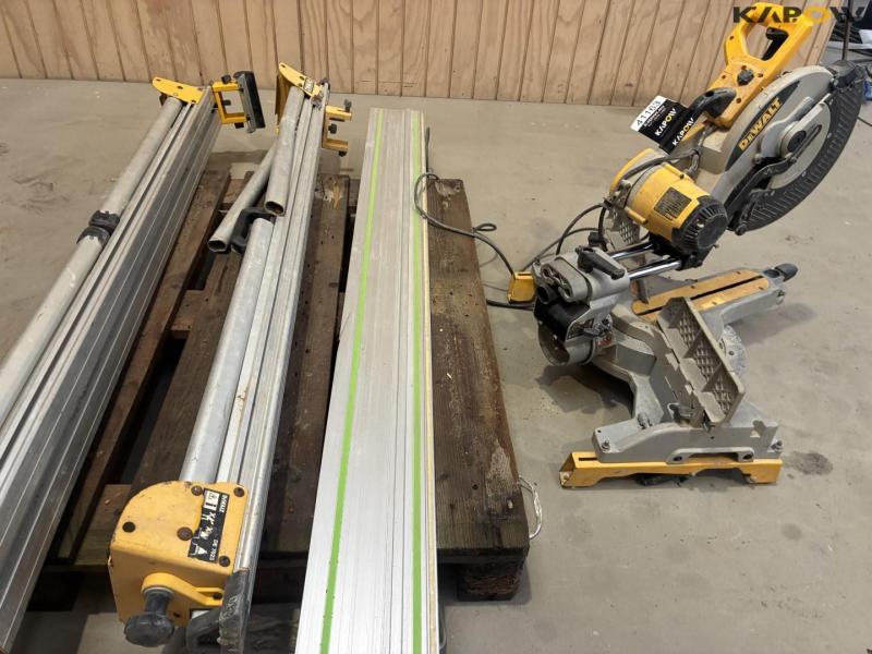 Dewalt Chop/Miter Saw 17