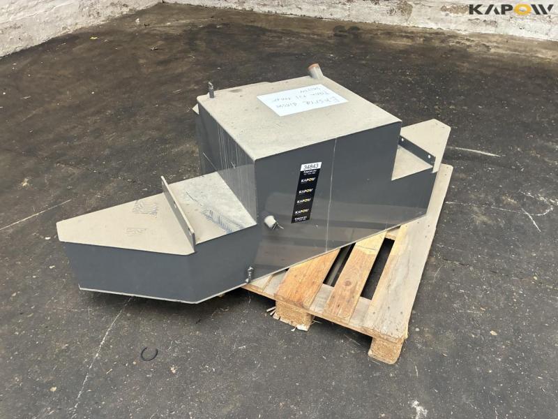 Diesel tank for Fendt forage harvester 1
