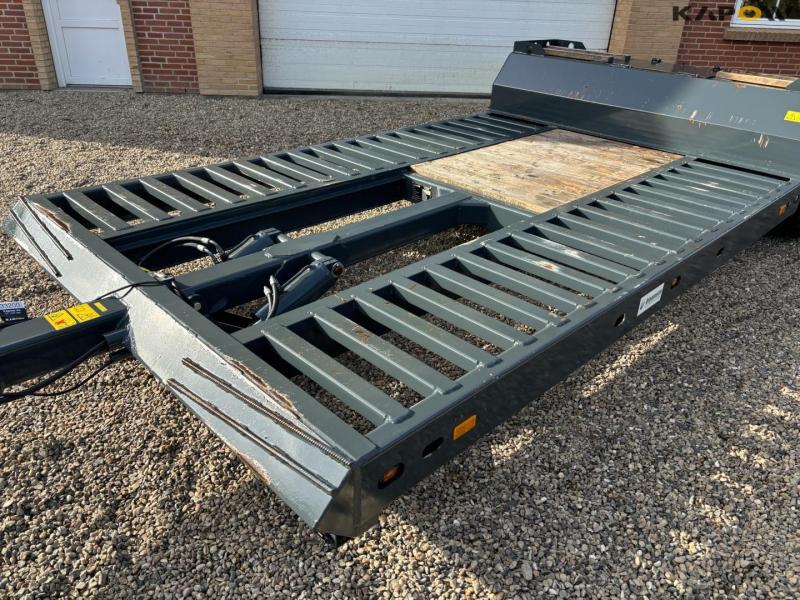 Dinapolis LL9 machine trailer 18