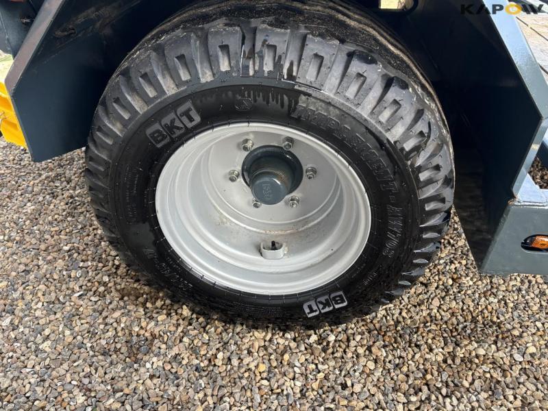 Dinapolis LL9 machine trailer 25