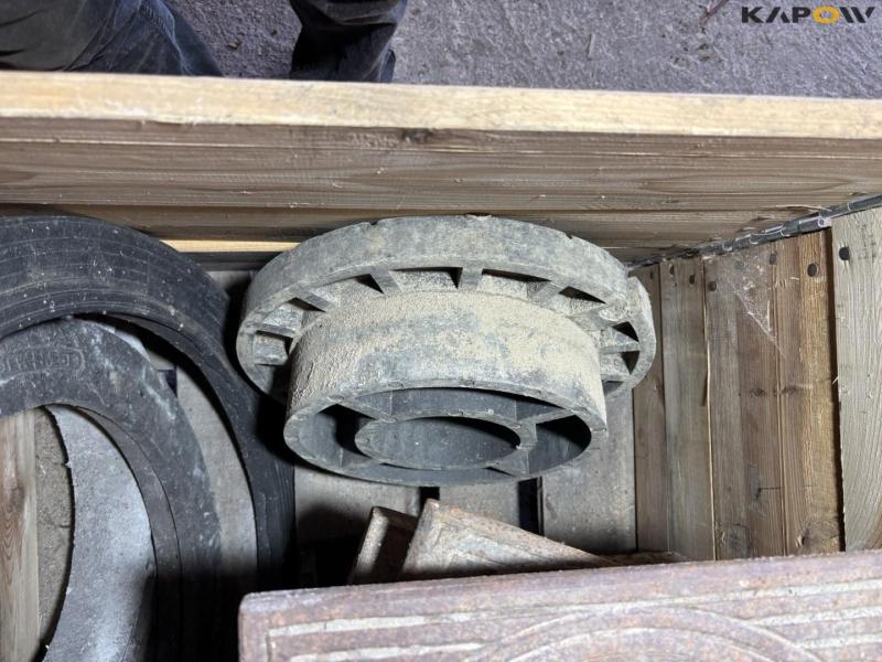 Miscellaneous construction equipment 4