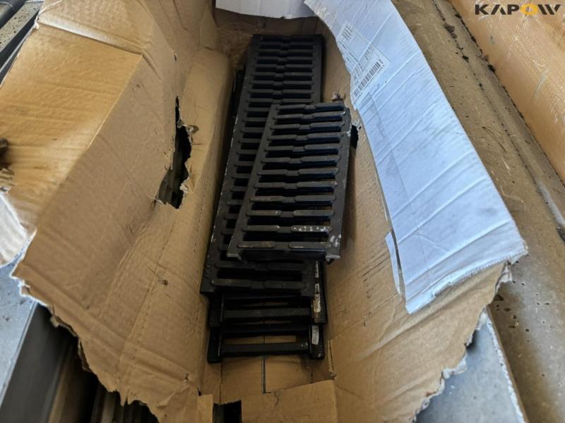 Miscellaneous construction equipment 20