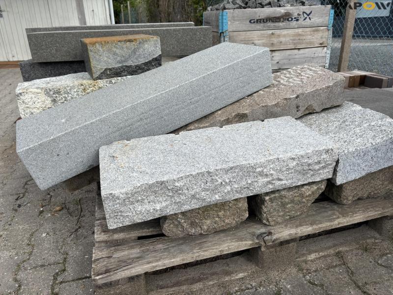 Various paving stones 17