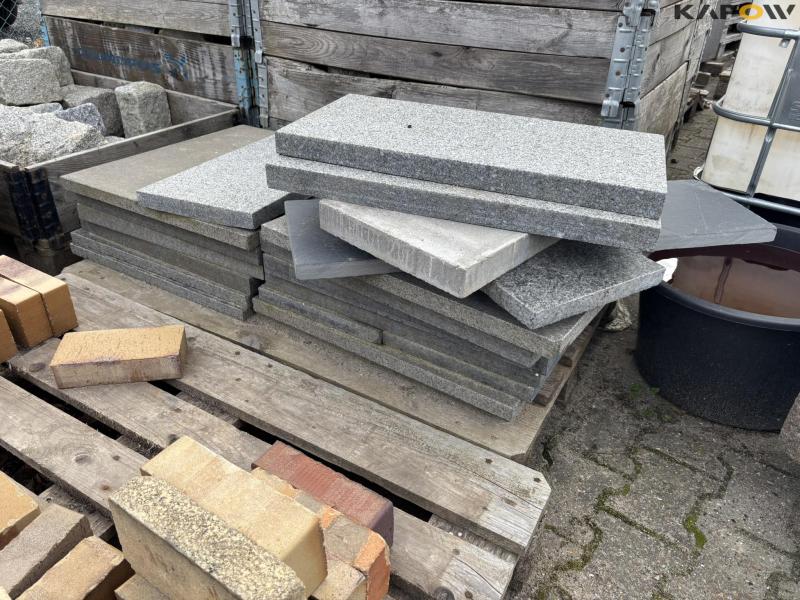 Various paving stones 38