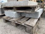 Various paving stones 84