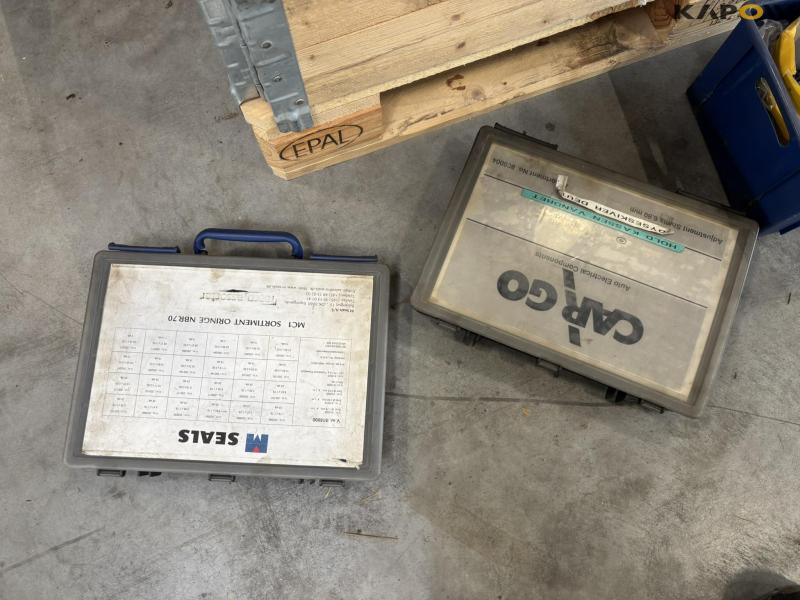 Various bolts, screws and nuts 10