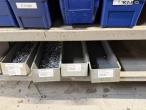 Miscellaneous bolts 32