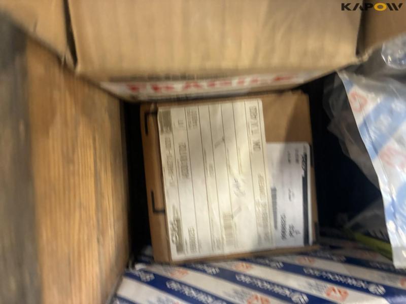 Various CNH spare parts 21