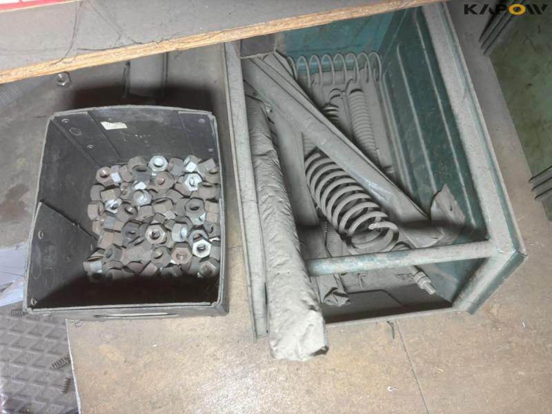 Miscellaneous parts 43