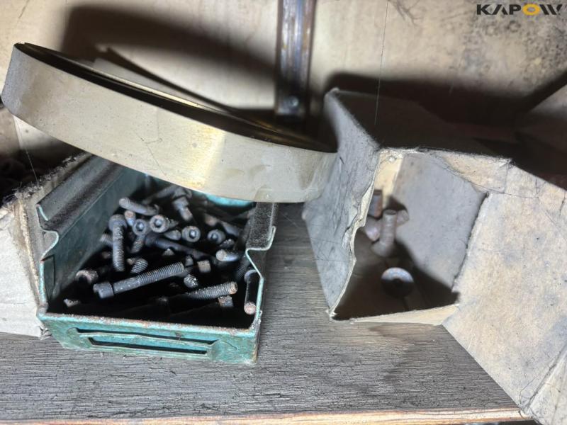 Miscellaneous parts 121