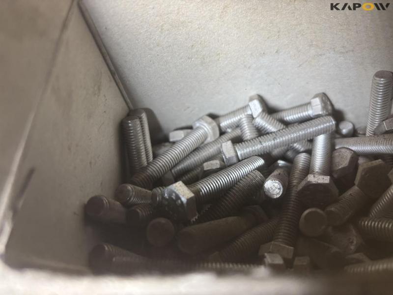 Miscellaneous parts 140