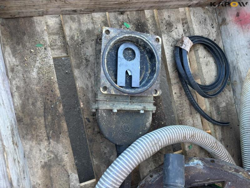 Miscellaneous parts 34