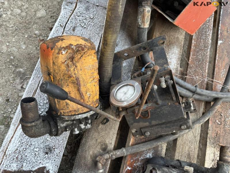 Miscellaneous parts 11