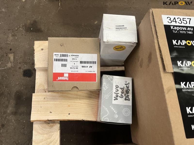 Various filters for tractors and backhoes 27