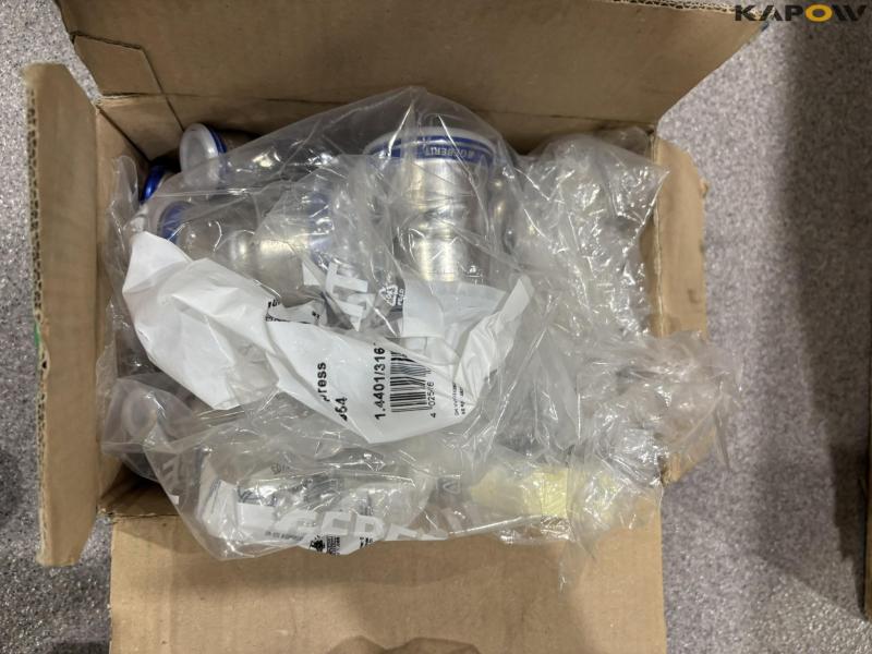 Various fittings - stainless steel 24