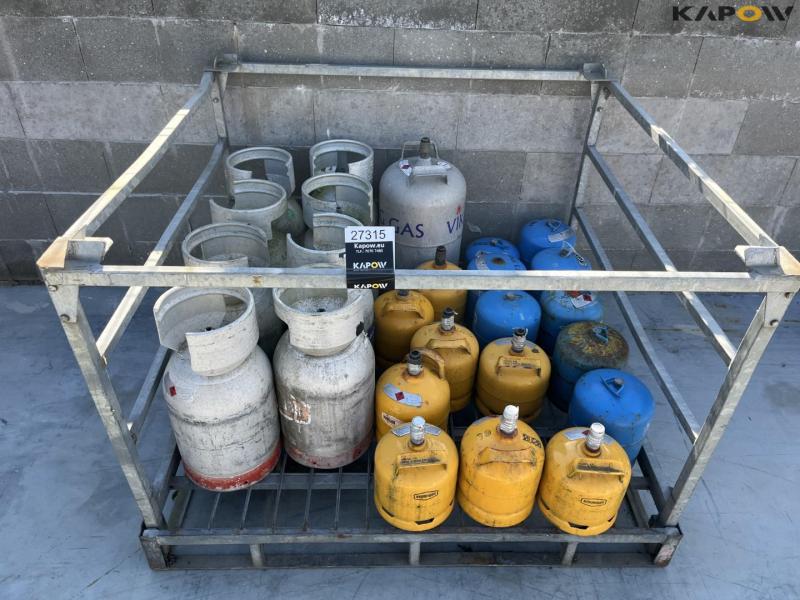 Various gas cylinders 2