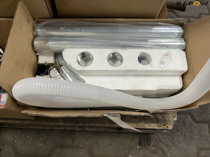 Various hand pumps - New 18