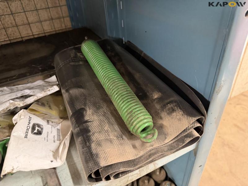 Various John Deere/Claas combine harvester spare parts 55