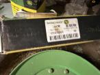 Various John Deere/Claas combine harvester spare parts 21