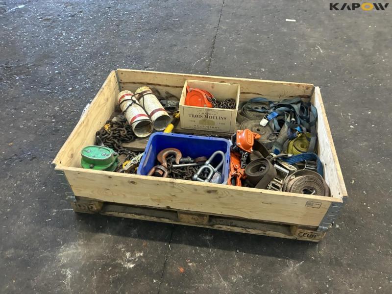 Various lifting, clamping equipment 4