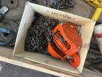Various lifting, clamping equipment 11