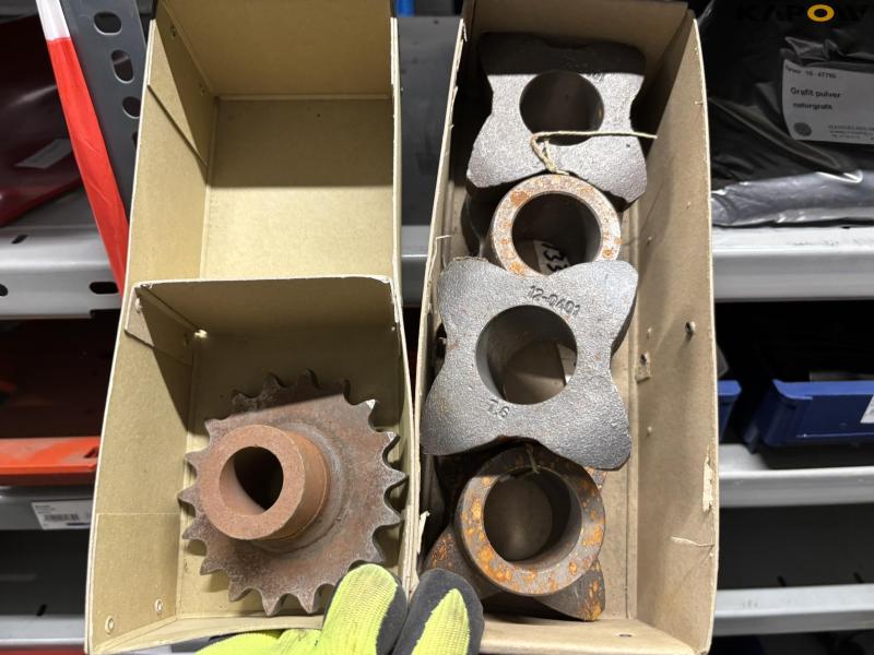 Various spare parts - new 115