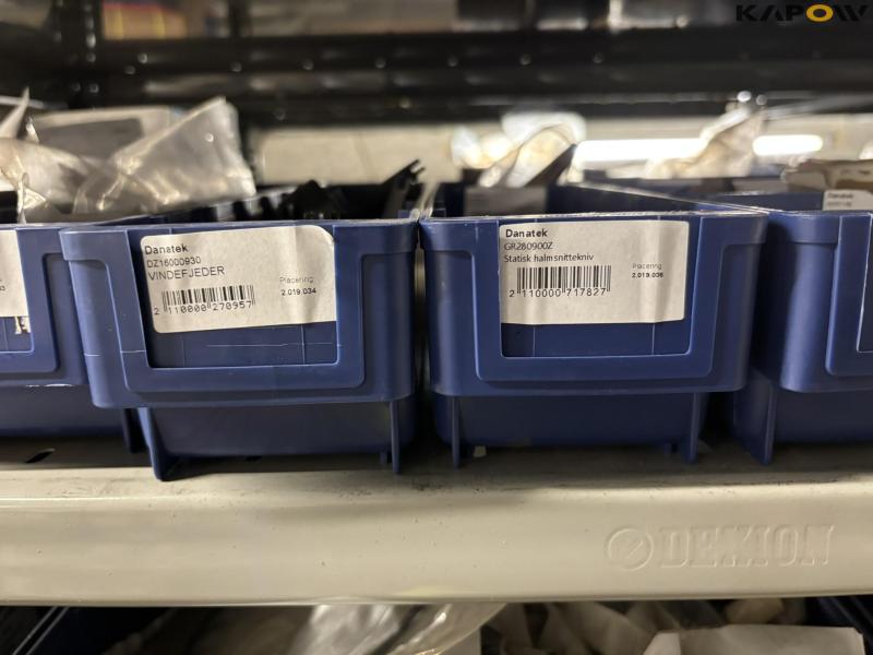 Various spare parts - new 165