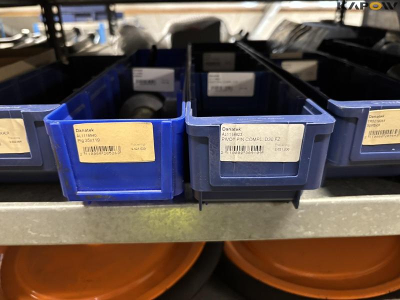 Various spare parts - new 288