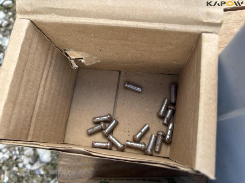 Various spare parts 7