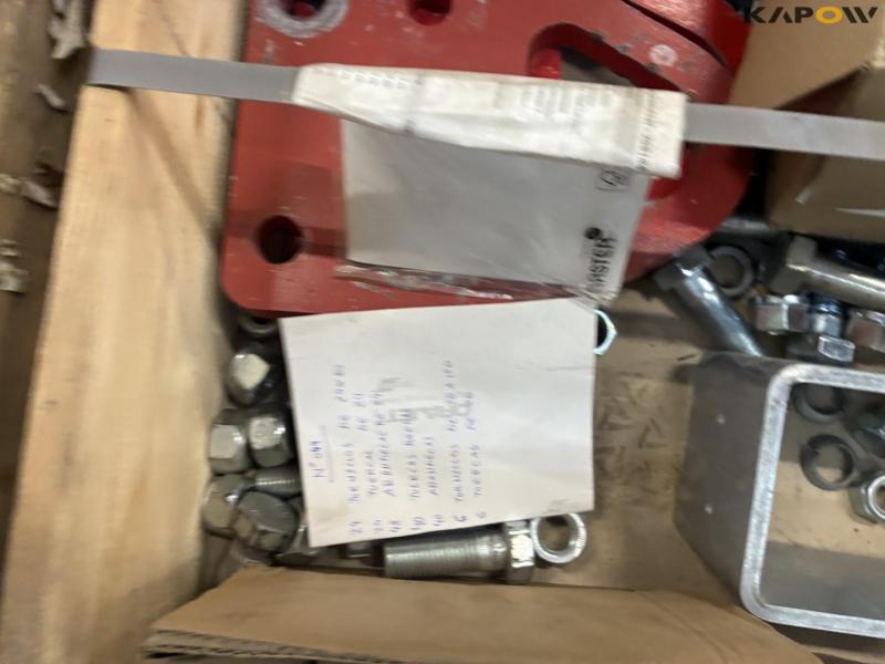 Various spare parts 35