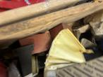 Various spare parts 41