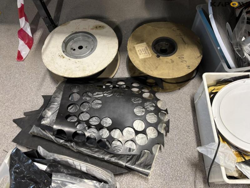 Various screws and bolts 18