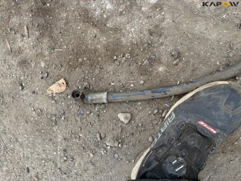 Various hoses/belts and spare parts 14