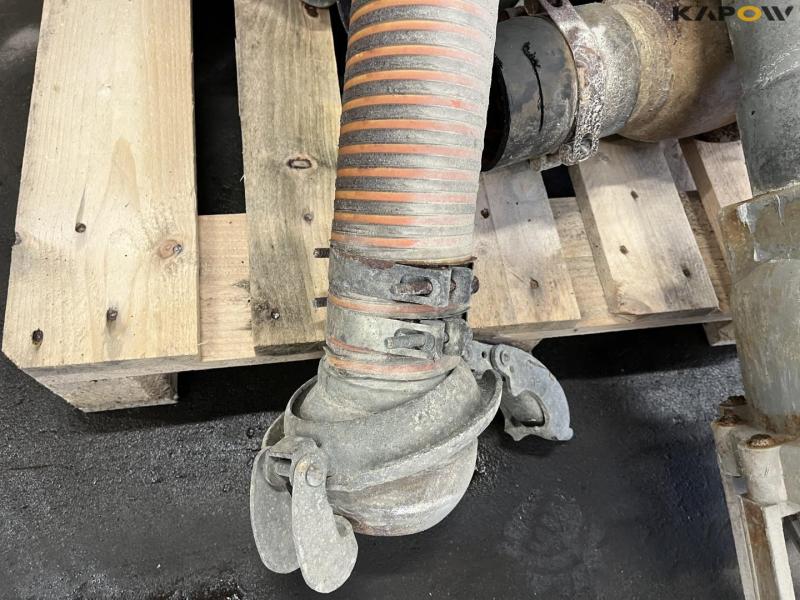 Various hoses and nozzles for sludge vacuum cleaners 10