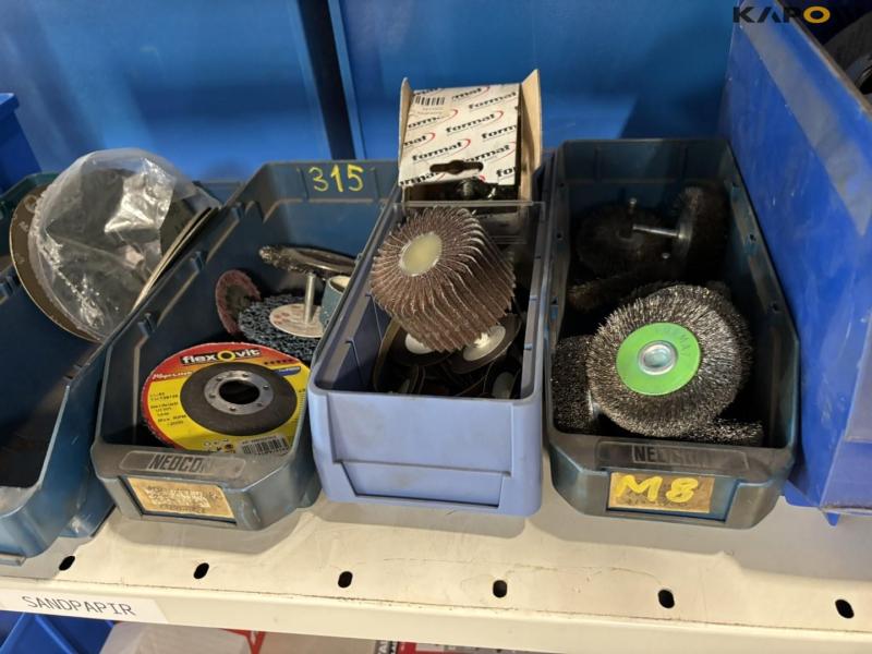 Various grinders and cutting discs 10