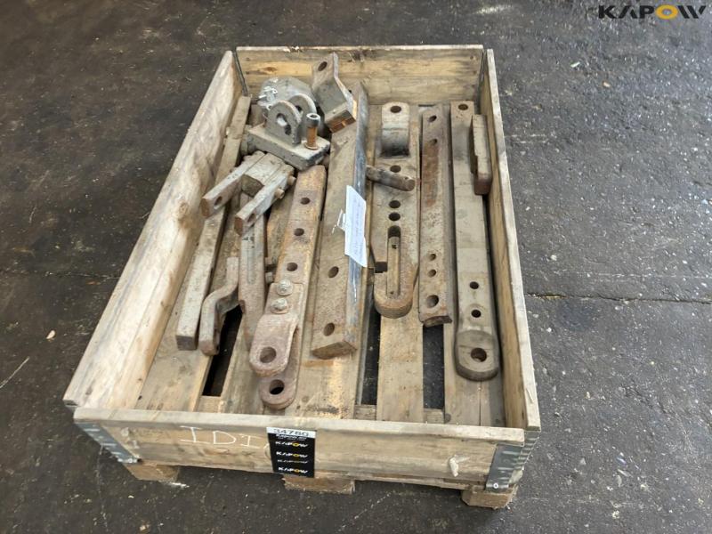 Various drawbars 17
